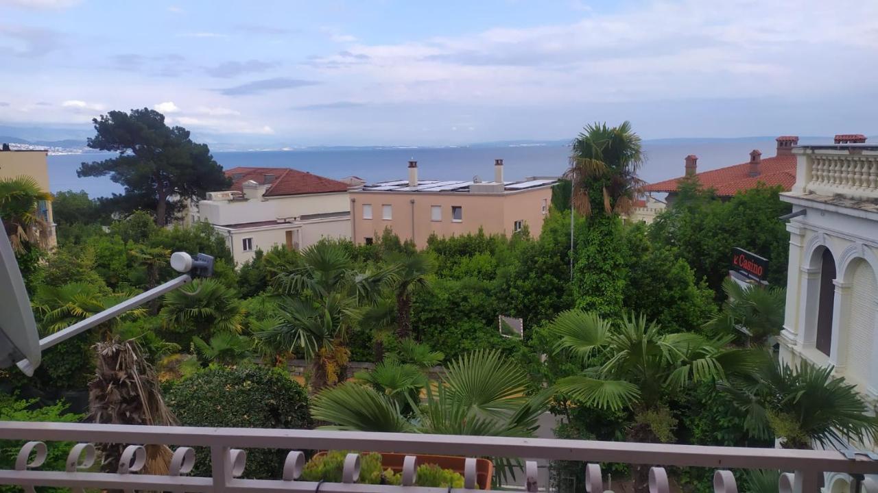 Vacation Home Opatija Bagian luar foto