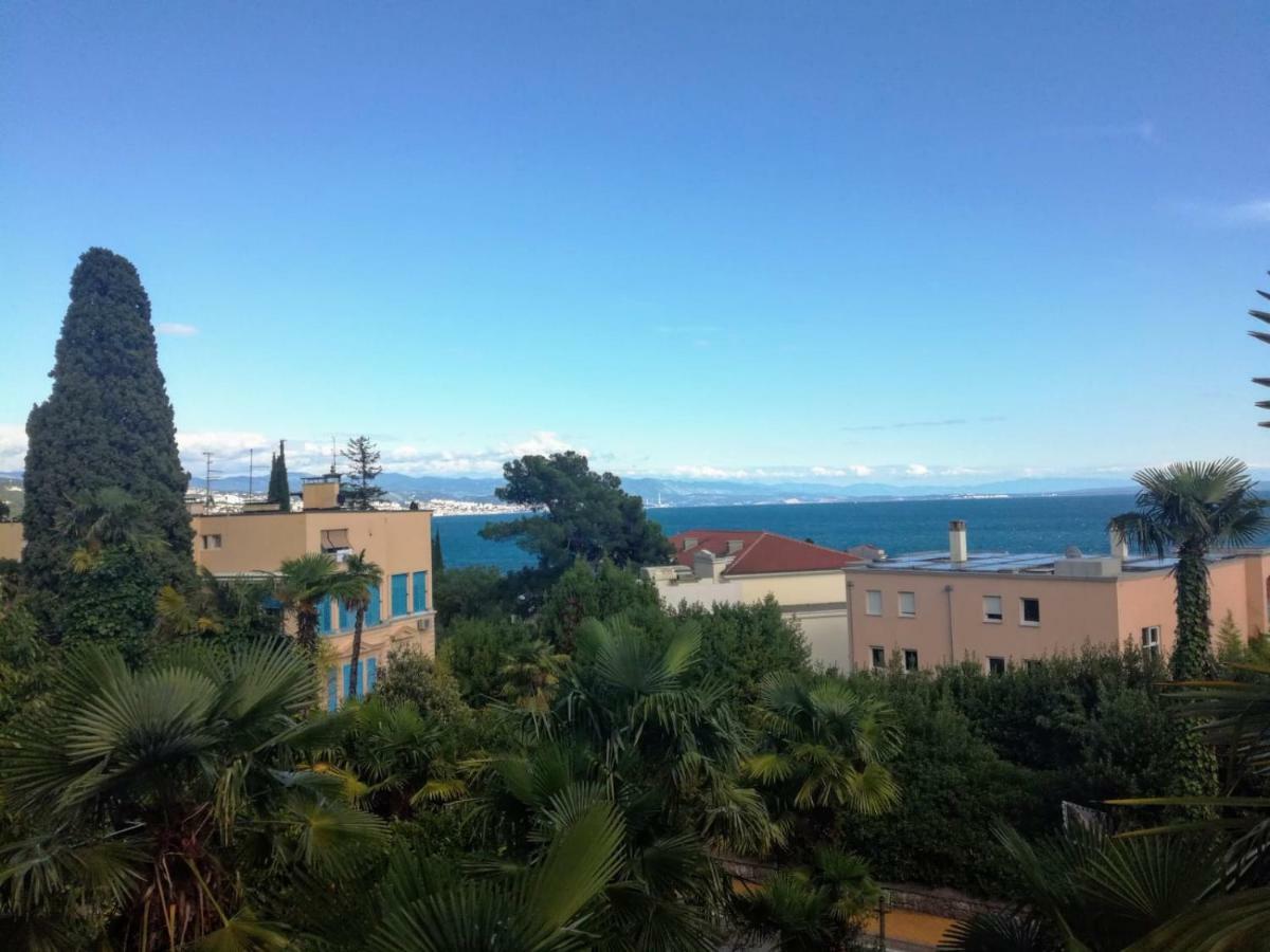 Vacation Home Opatija Bagian luar foto